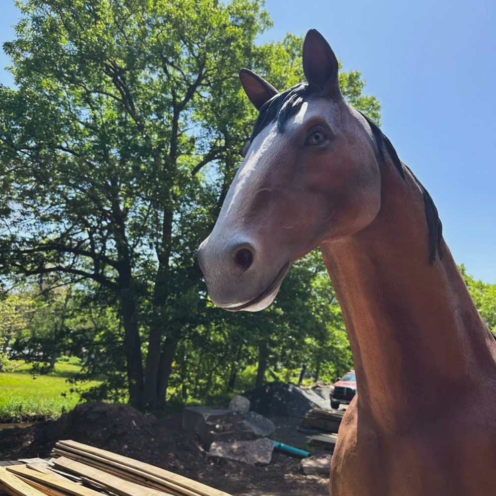 horse head statue